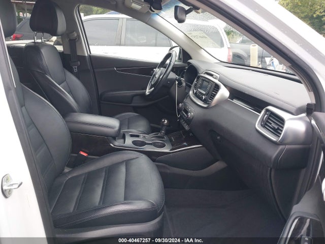 5XYPHDA55GG110894 KIA Sorento 3.3l Ex