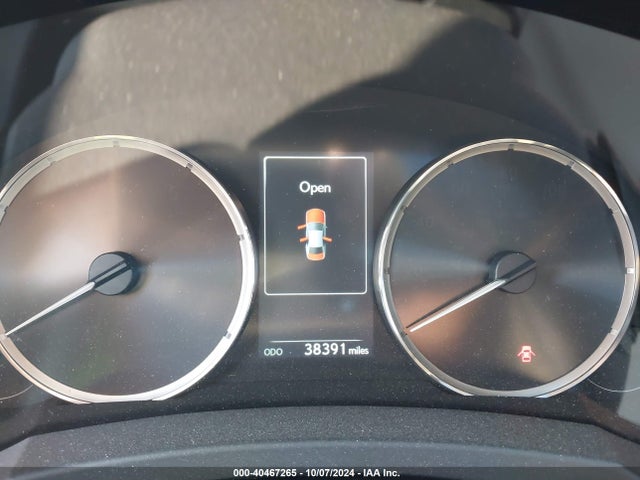 JTHBA1D25H5043687 Lexus IS 200T