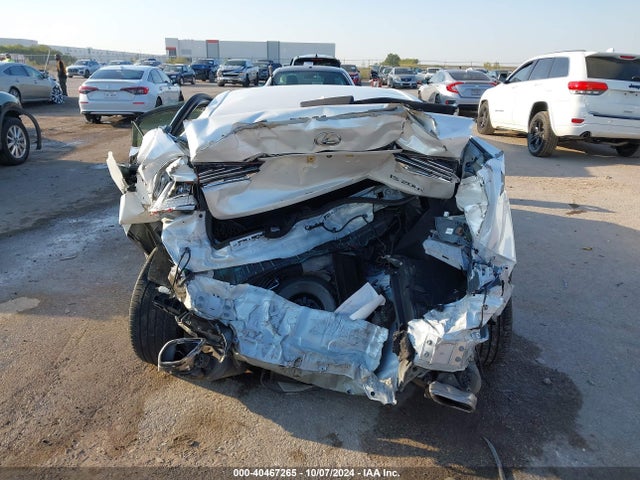 JTHBA1D25H5043687 Lexus IS 200T