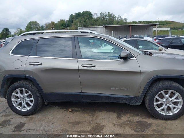 Jeep Cherokee Latitude 2016 1C4PJMCS9GW239084 Image 14