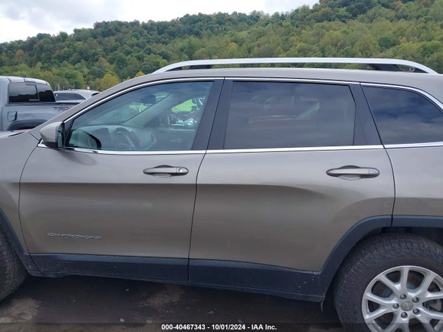 Jeep Cherokee Latitude 2016 1C4PJMCS9GW239084 Image 15