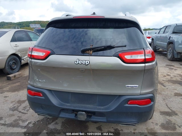 Jeep Cherokee Latitude 2016 1C4PJMCS9GW239084 Image 17