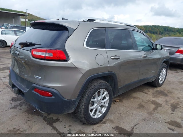 Jeep Cherokee Latitude 2016 1C4PJMCS9GW239084 Image 4