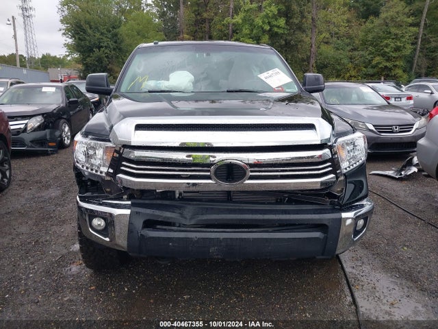 5TFDY5F10HX631325 Toyota Tundra Sr5 5.7l V8