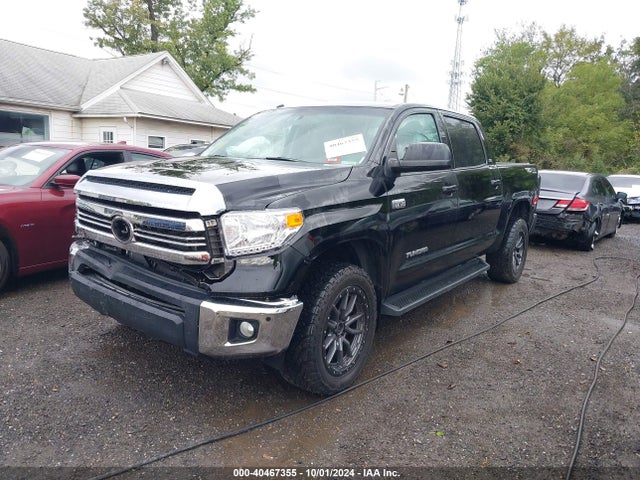 5TFDY5F10HX631325 Toyota Tundra Sr5 5.7l V8
