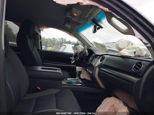 5TFDY5F10HX631325 Toyota Tundra Sr5 5.7l V8