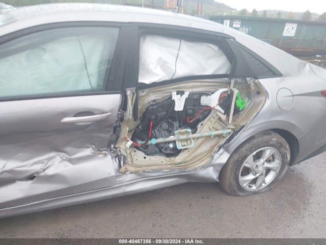 Hyundai ELANTRA SE 2023 KMHLL4AG8PU608449 Image 6