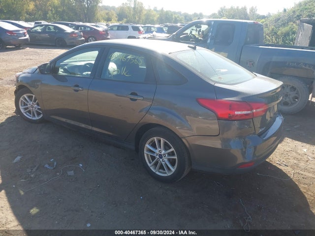 Ford FOCUS SE 2015 1FADP3F21FL383421 Image 3