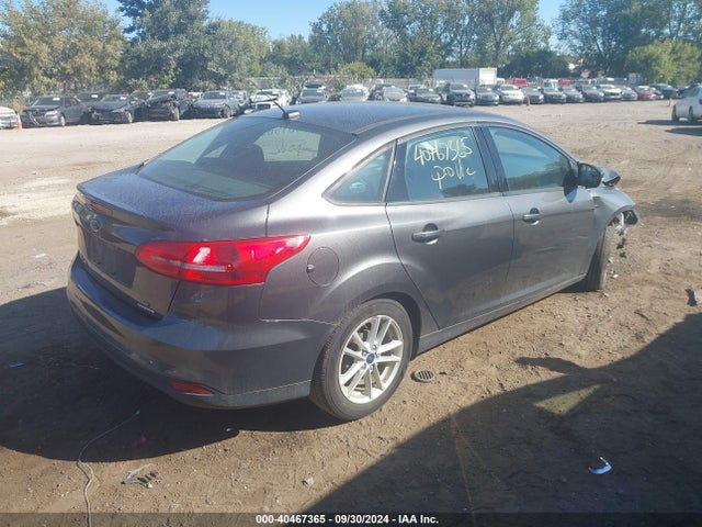 Ford FOCUS SE 2015 1FADP3F21FL383421 Image 4