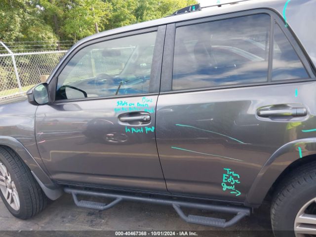 JTEZU5JR3G5118476 Toyota 4RUNNER SR5