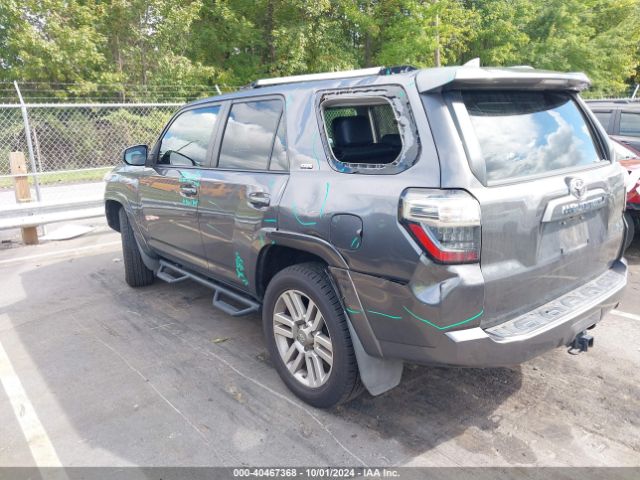 JTEZU5JR3G5118476 Toyota 4RUNNER SR5