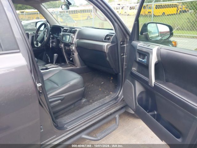 JTEZU5JR3G5118476 Toyota 4RUNNER SR5