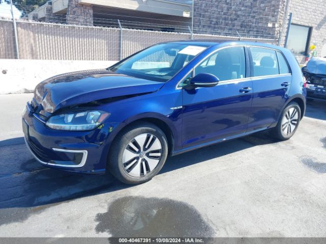 WVWKR7AU7JW907769 Volkswagen E-golf Se