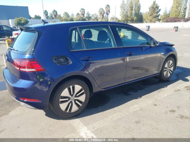 WVWKR7AU7JW907769 Volkswagen E-golf Se