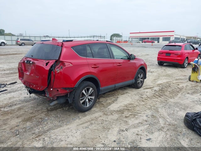 Toyota Rav4 Xle 2016 JTMWFREV9GJ081649 Image 4