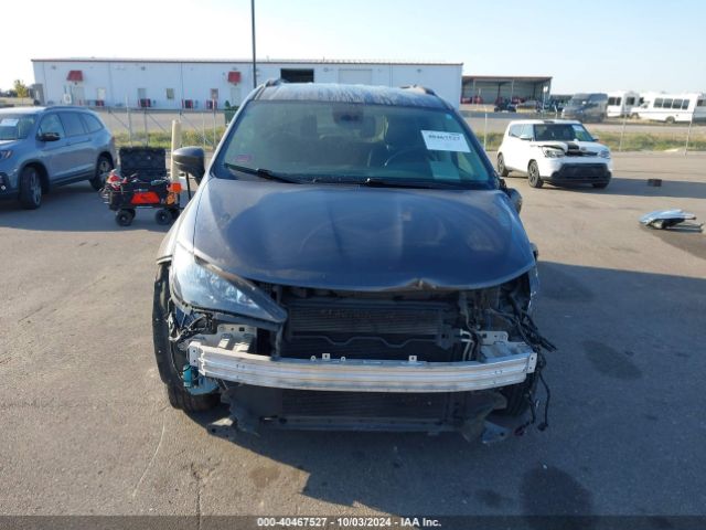 2C4RC1DG8MR526626 Chrysler Voyager Lxi