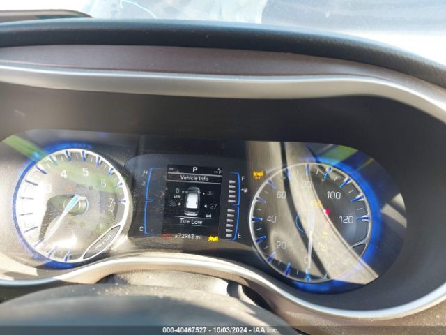 2C4RC1DG8MR526626 Chrysler Voyager Lxi