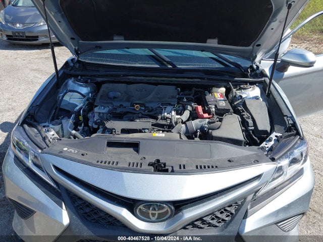 4T1B11HK7JU127058 Toyota CAMRY SE