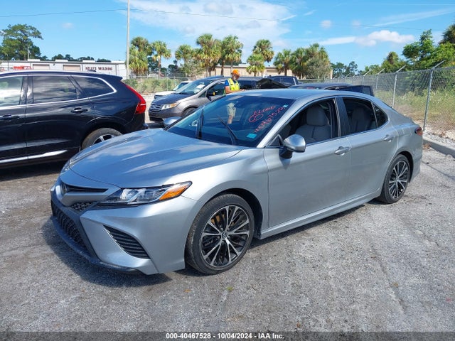 4T1B11HK7JU127058 Toyota CAMRY SE
