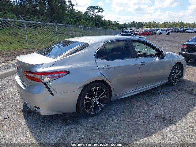 4T1B11HK7JU127058 Toyota CAMRY SE
