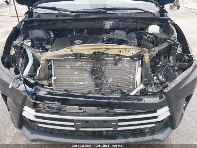 Toyota Highlander Xle 2019 5TDJZRFH8KS592792 Image 10