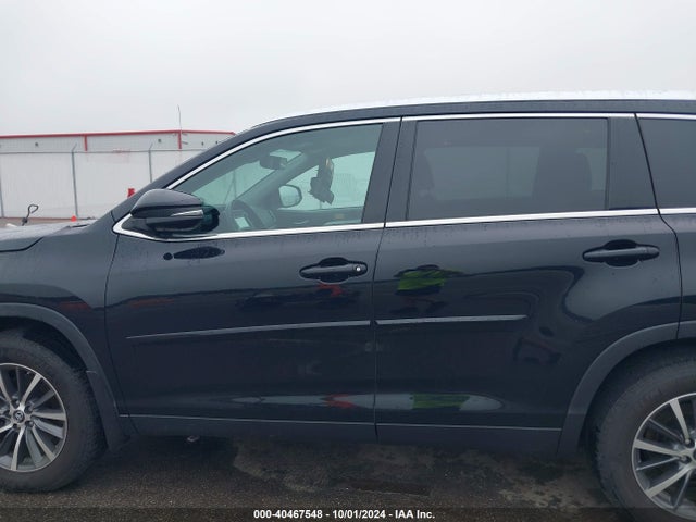 Toyota Highlander Xle 2019 5TDJZRFH8KS592792 Image 15