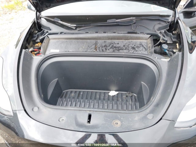 2022 TESLA MODEL Y 7SAYGDEE1NF438189 Photo 9