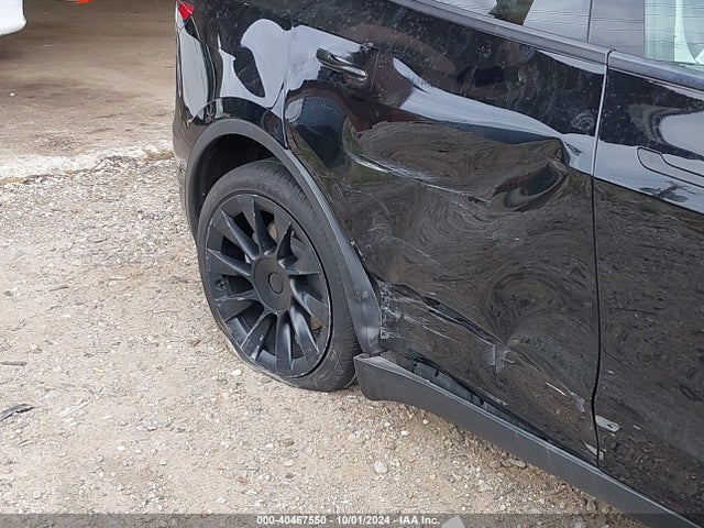 2022 TESLA MODEL Y 7SAYGDEE1NF438189 Photo 5