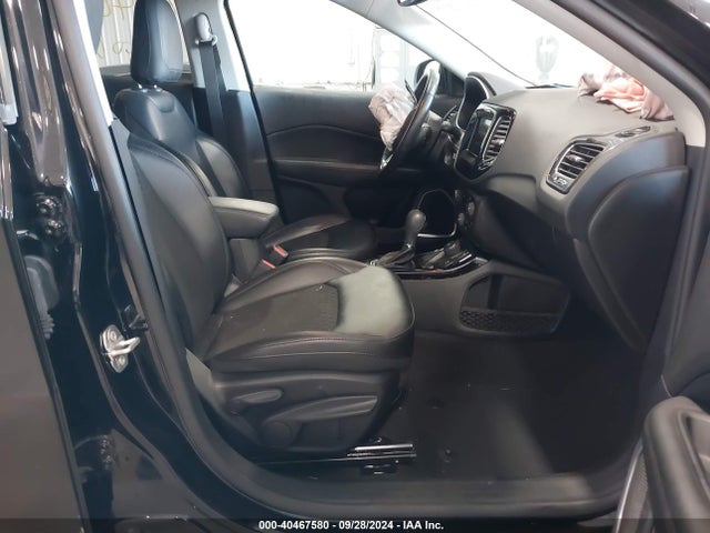 3C4NJDBB5MT504285 Jeep Compass Altitude 4x4