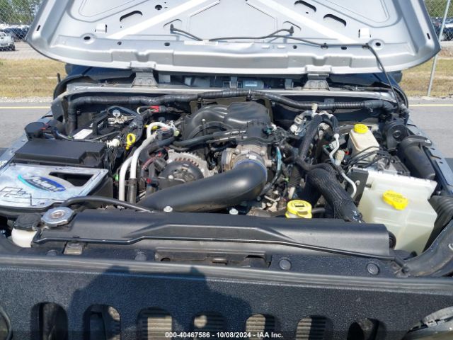 1C4BJWDG5GL270270 Jeep Wrangler Unlimited Sport