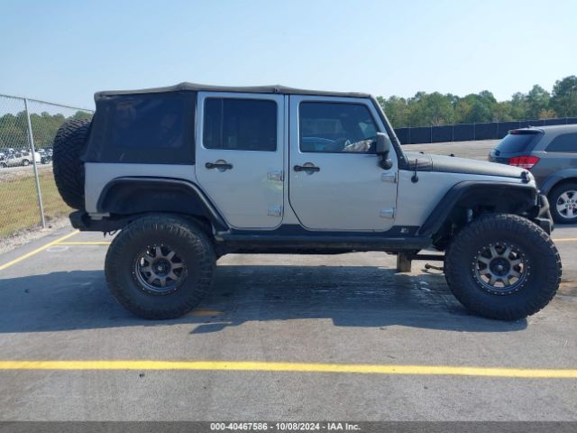 1C4BJWDG5GL270270 Jeep Wrangler Unlimited Sport