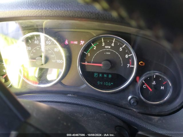 1C4BJWDG5GL270270 Jeep Wrangler Unlimited Sport