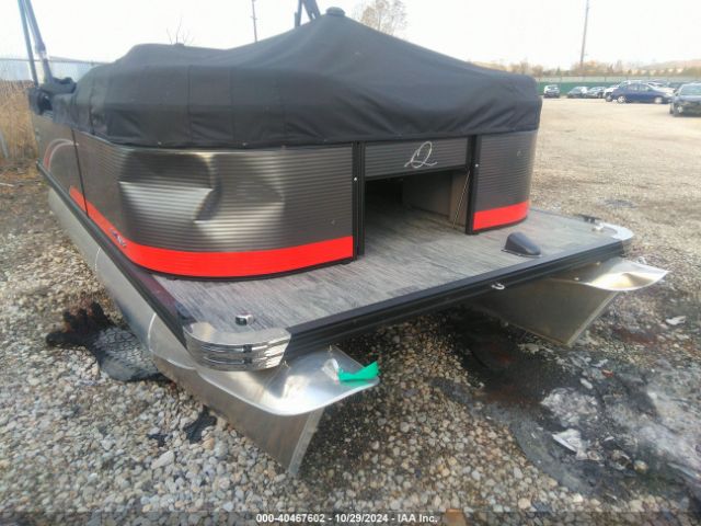 2024 APEX PONTOON APX33854F324      Photo 5