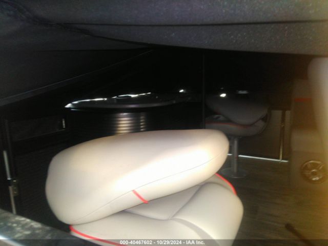 2024 APEX PONTOON APX33854F324      Photo 7