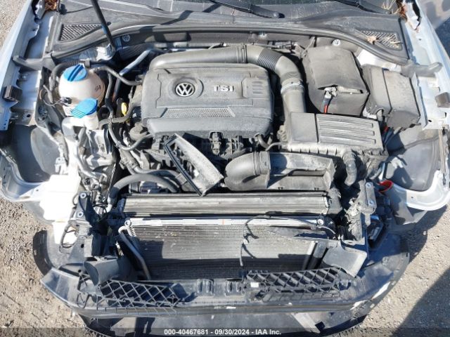 1VWAT7A32HC017788 Volkswagen Passat 1.8t S