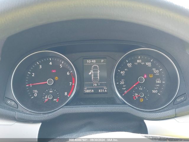 1VWAT7A32HC017788 Volkswagen Passat 1.8t S