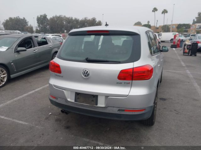 WVGAV3AX5EW620331 Volkswagen TIGUAN S