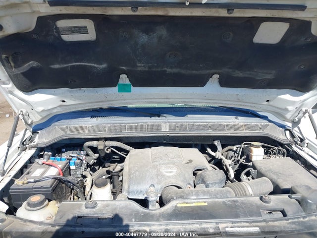 Nissan TITAN SV 2015 1N6AA0ECXFN502933 Image 10