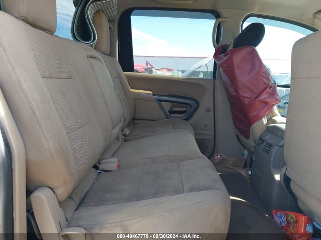 Nissan TITAN SV 2015 1N6AA0ECXFN502933 Image 8