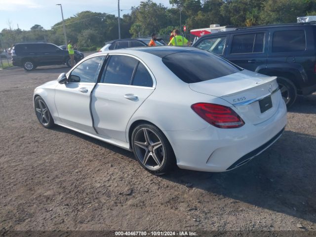 55SWF4JB5GU105692 Mercedes-Benz C 300 Luxury/sport