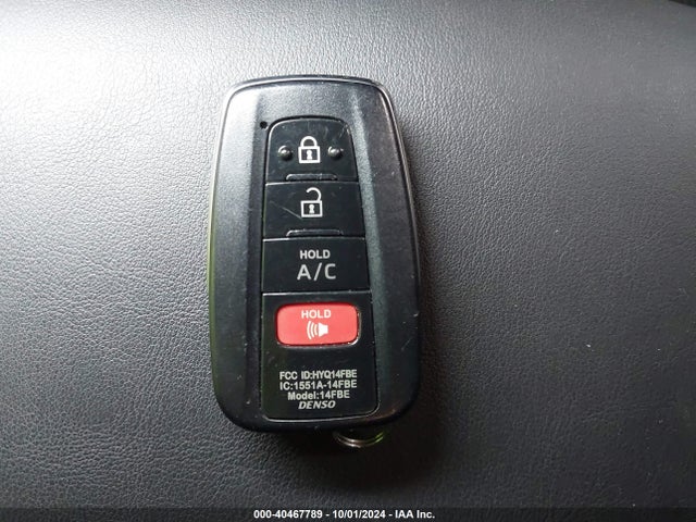 Toyota Prius Prime Premium 2017 JTDKARFP4H3025928 Image 11