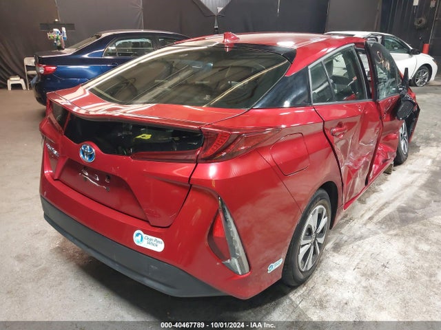 Toyota Prius Prime Premium 2017 JTDKARFP4H3025928 Image 4