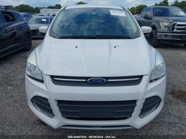 1FMCU0GX8EUD55627 Ford ESCAPE SE