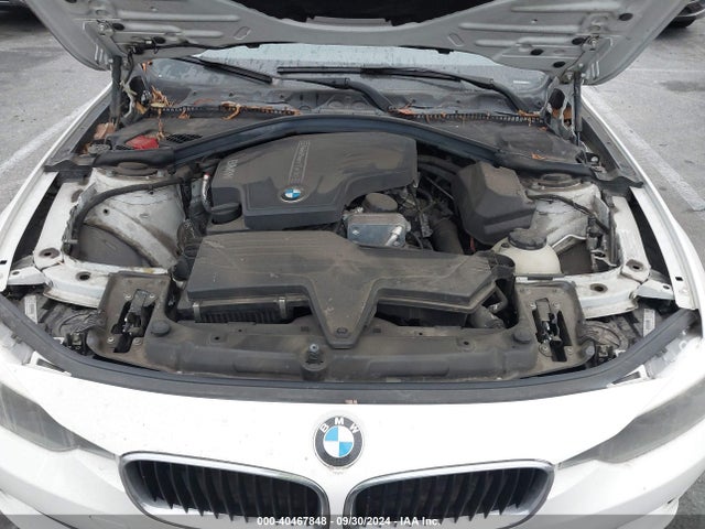 WBA3B1G57ENS77525 BMW 320i