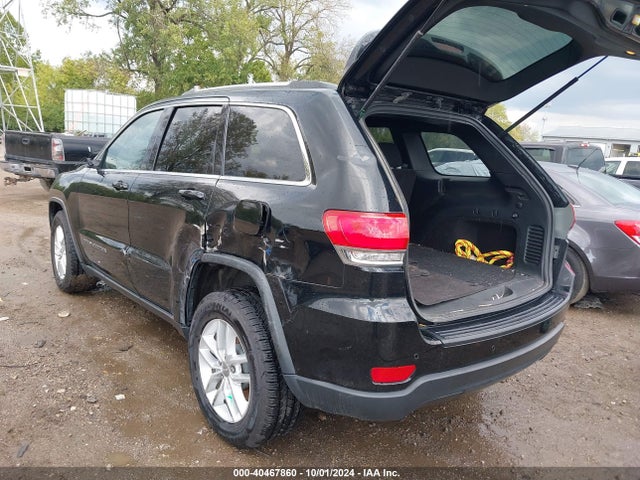 1C4RJFAG2HC751257 Jeep Grand Cherokee Laredo 4x4