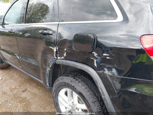 1C4RJFAG2HC751257 Jeep Grand Cherokee Laredo 4x4