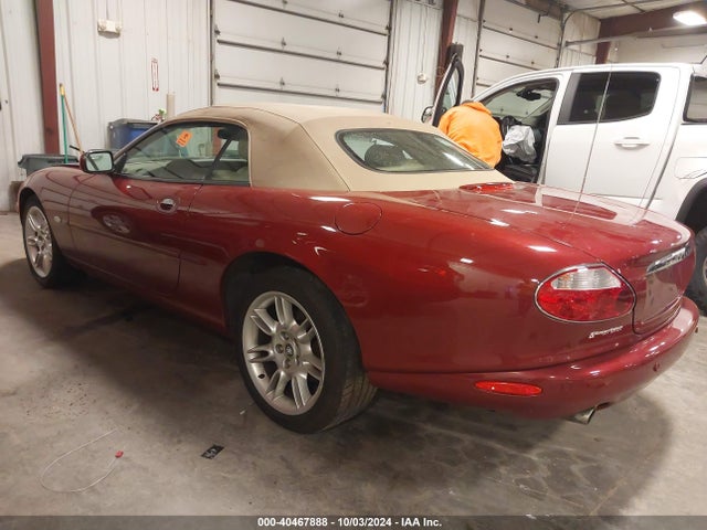 2001 JAGUAR XK8 SAJDA42C71NA21384 Photo 2
