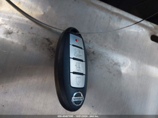 KNMAT2MT3GP734595 Nissan Rogue Sl