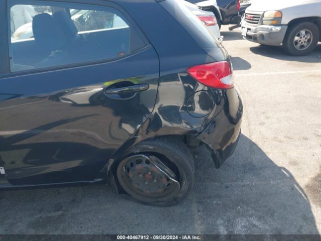 JM1DE1KZ6E0173565 Mazda Mazda2 Sport