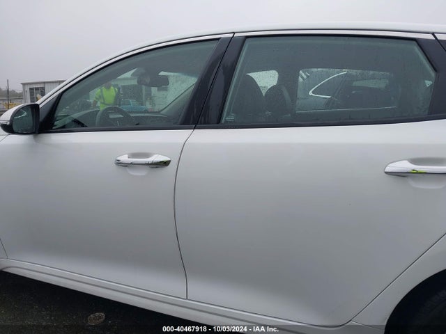 KIA OPTIMA EX 2019 5XXGU4L16KG369929 Image 15